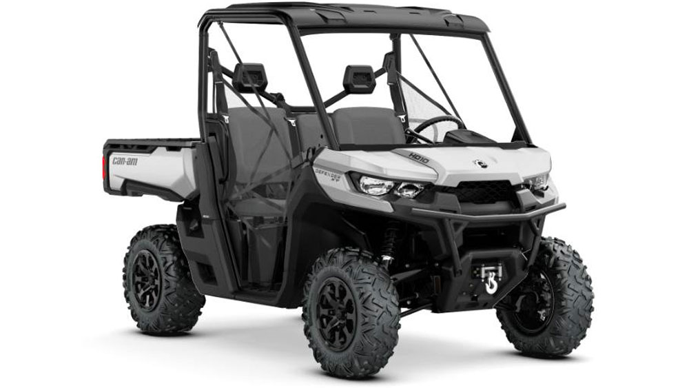 Can-Am Defender