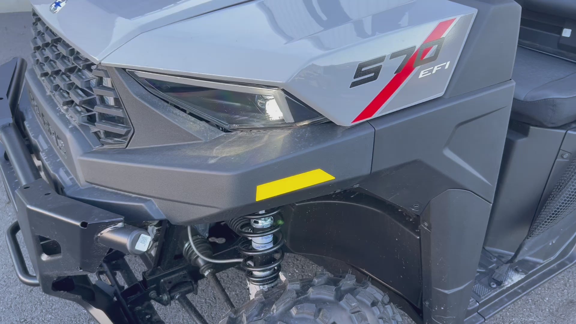 Video showing Ranger SP 570 Headlights